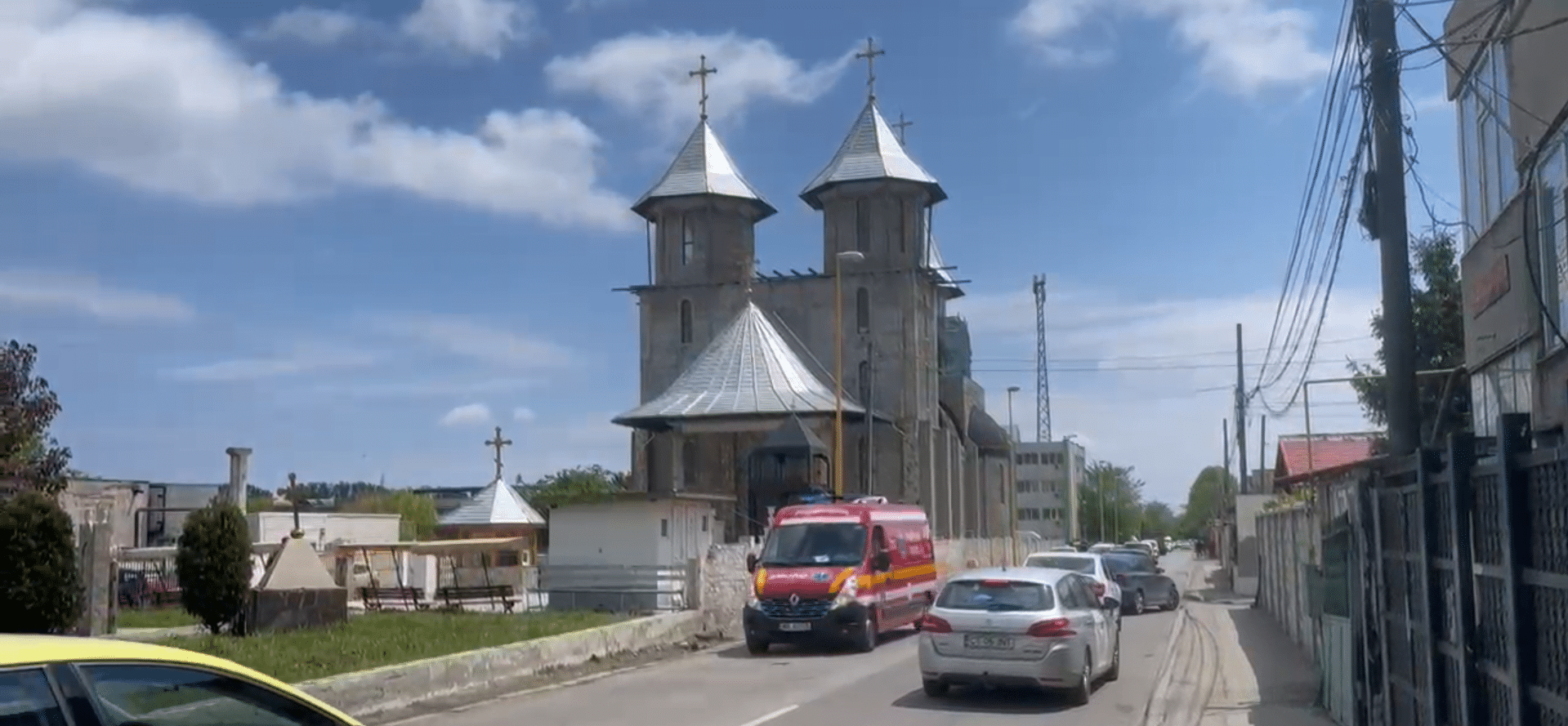 Anchetă la Constanța: Un adolescent a căzut de pe turla unei biserici, de la 10 metri înălțime