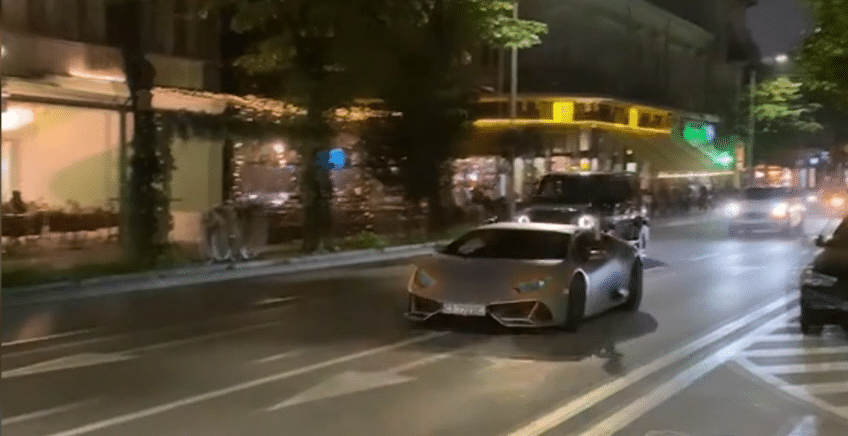 Absolvenții din Constanța au defilat cu bolizi de lux pe bulevard. Imaginile au devenit virale