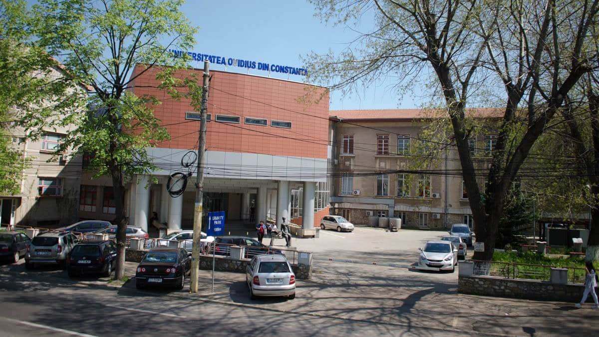 A XVIII-a ediție a Concursului pentru Elevi și Studenți în Tehnologia Informației – ESTIC, la Universitatea Ovidius din Constanța