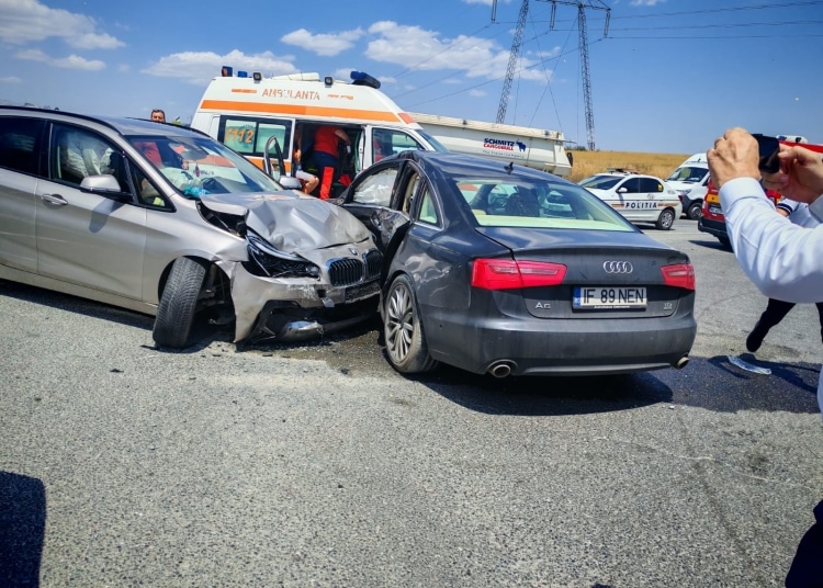 UPDATE. Două autoturisme, implicate într-un accident rutier în apropiere de Sibioara