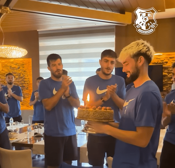 Diogo Ramalho, sărbătorit în cantonamentul Farului de la Bansko