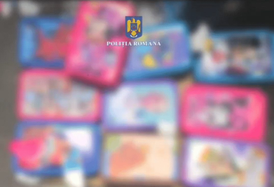 VIDEO: 50 de colete cu produse contrafăcute, evaluate la 357.000 lei, confiscate în Portul Constanța
