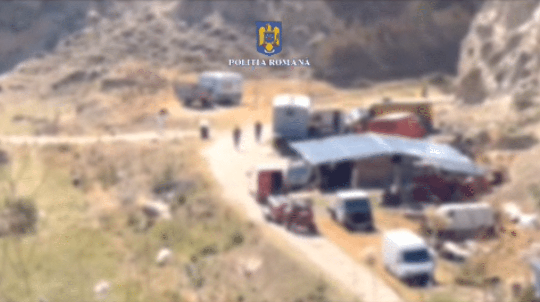 VIDEO: Contrabandă cu motorină și unelte de pescuit neautorizate: 10 persoane audiate în urma perchezițiilor de pe malul Dunării