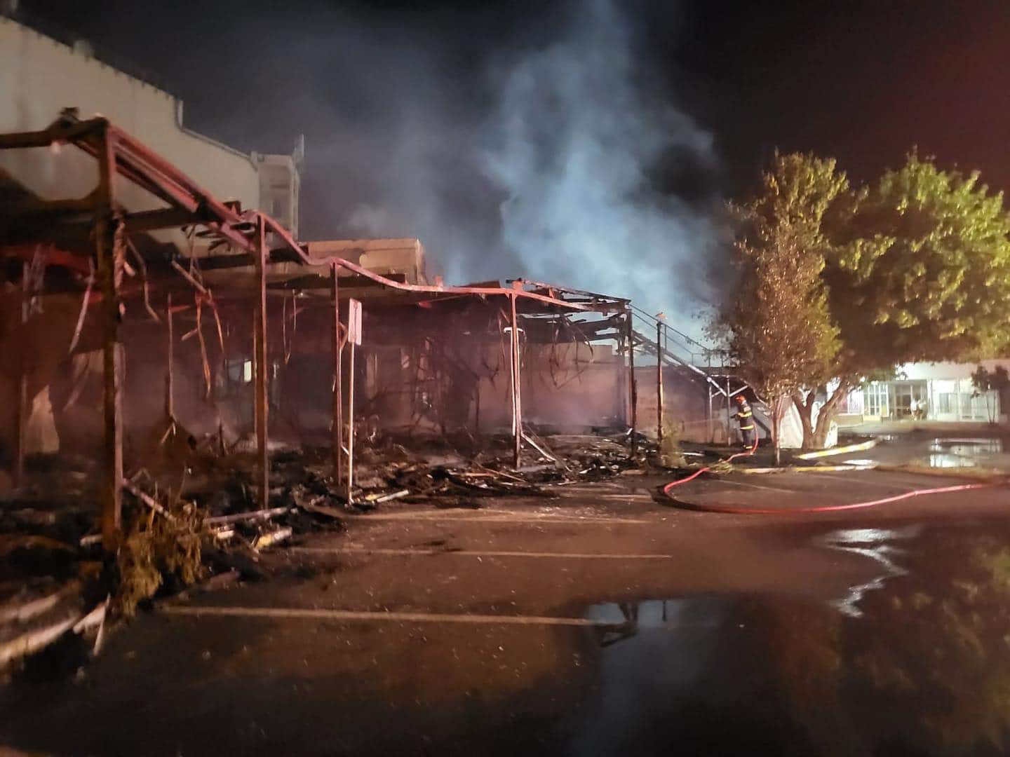 Incendiu la Club Bellagio din Mamaia: Ministerul Culturii evaluează pagubele la fosta Grădină de Vară