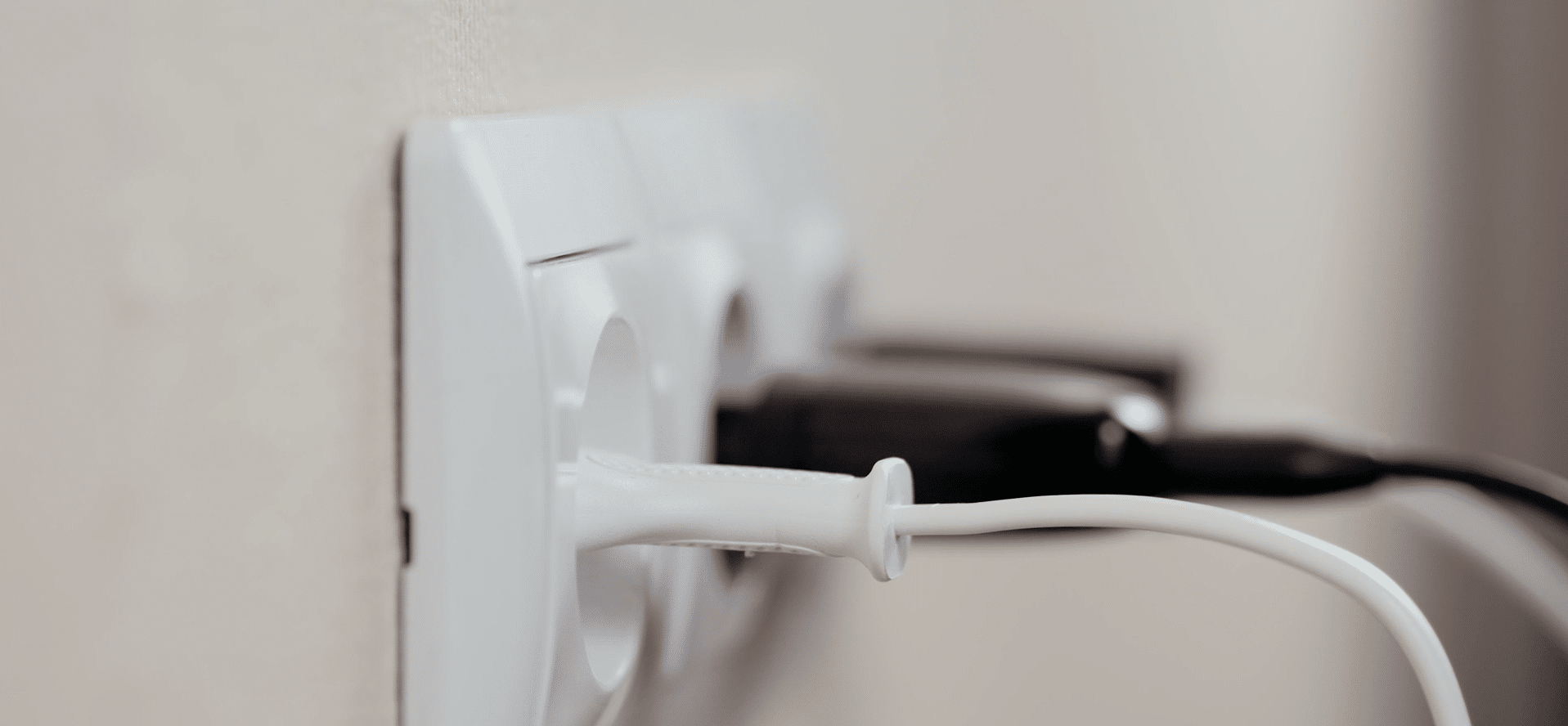 Ajutor pentru plata curentului: cine poate primi sprijinul de la Guvern
