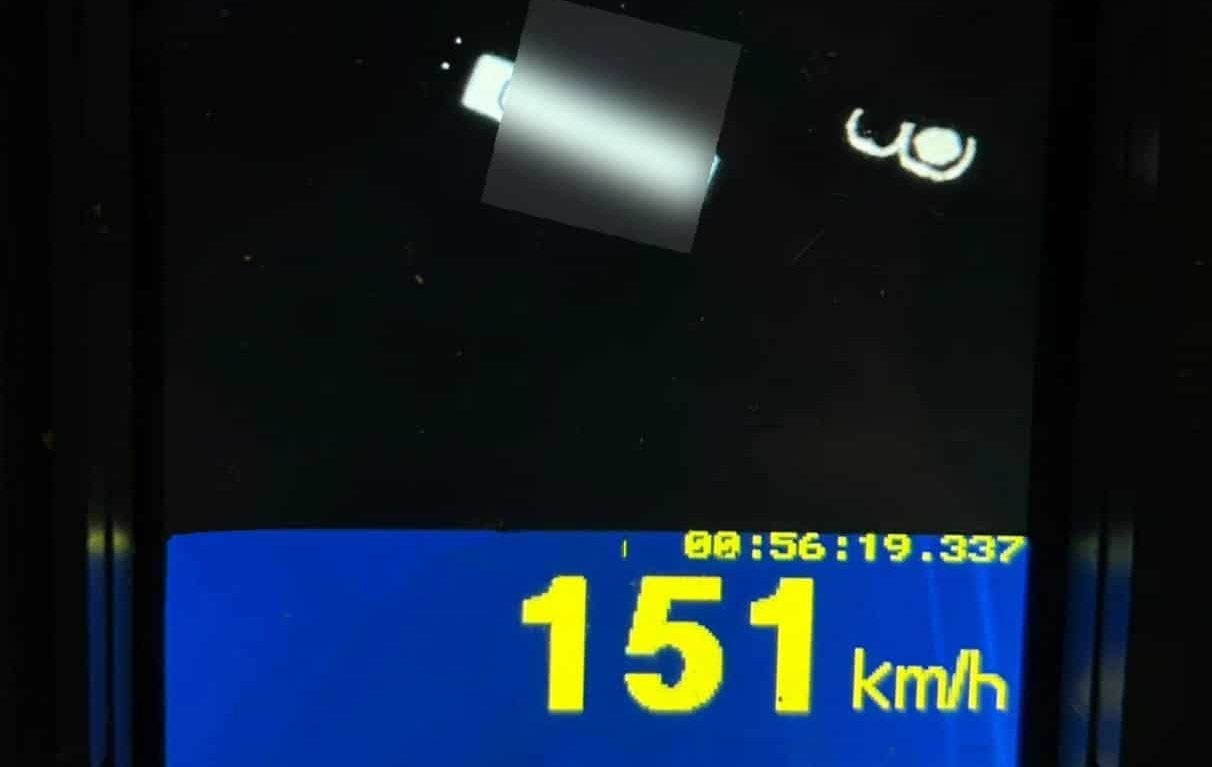 Prins cu 151 km/h pe bulevardul 1 Mai din Constanța: Tânăr de 20 de ani, lăsat fără permis și amendat