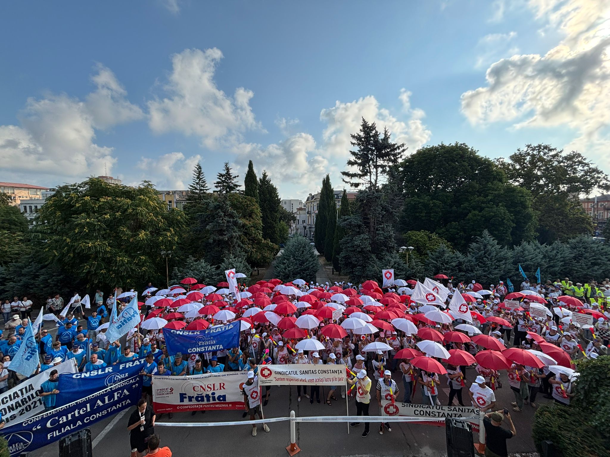 Peste o mie de sindicaliști au protestat la Constanța împotriva măsurilor de austeritate