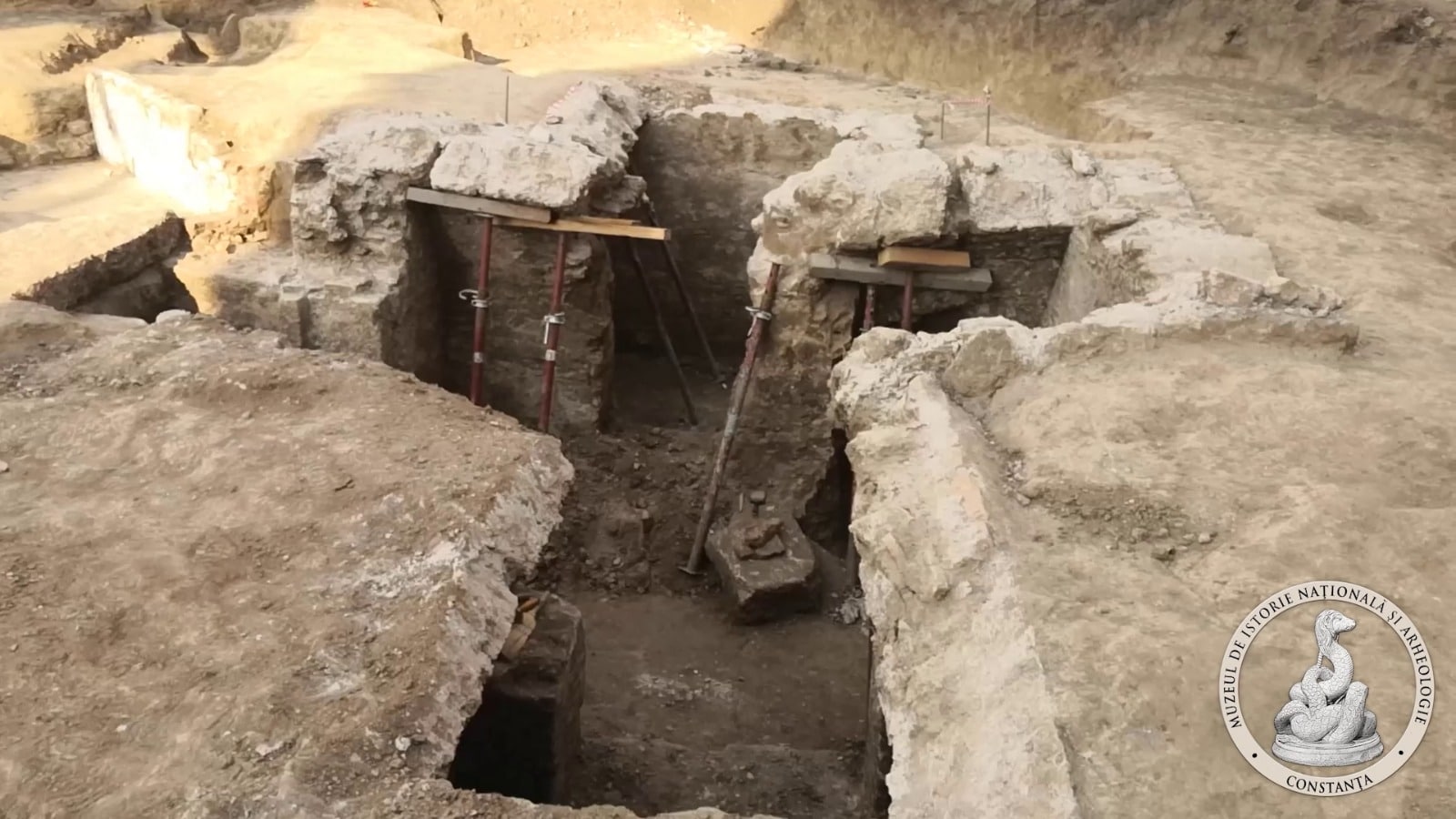 Descoperire unică în Dobrogea: hipogeu din secolul IV, cu formă de cruce, scos la lumină la Constanța