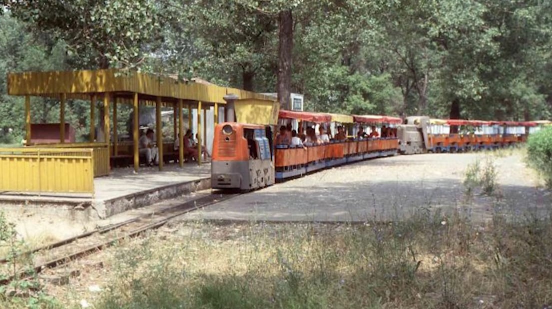 După 20 de ani, trenulețul din Parcul Tăbăcărie, din nou pe circuit