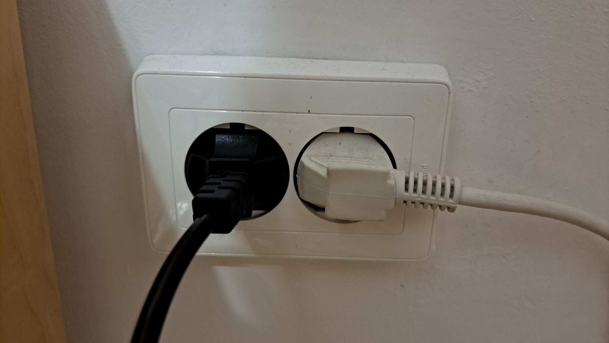 Data limită până la care românii mai pot solicita ajutorul de 50 de lei pentru plata facturilor la energie