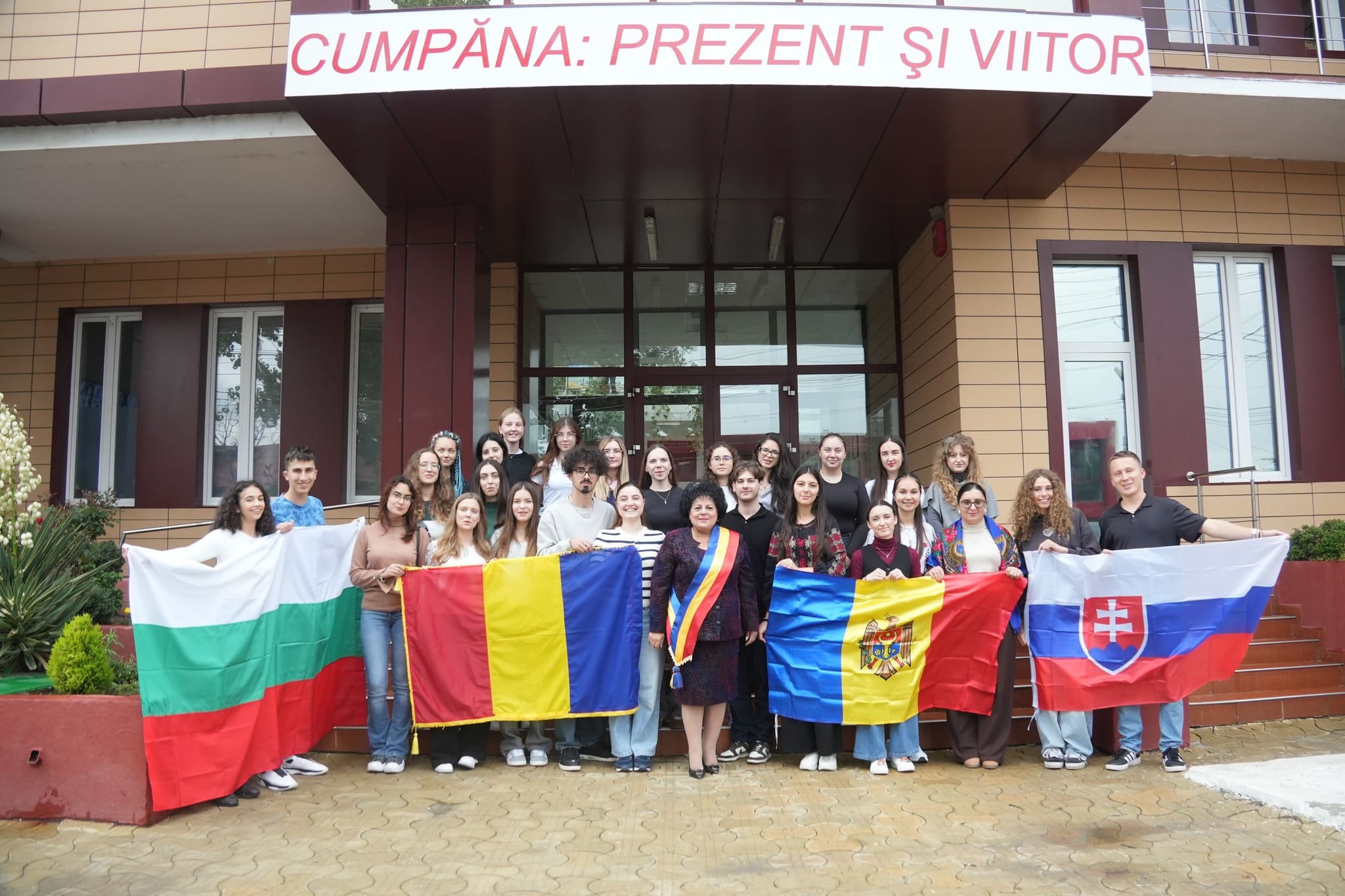 Comuna Cumpăna, gazdă pentru 27 de tineri din mai multe țări europene