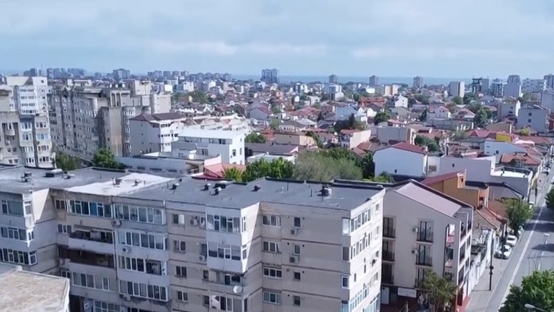 Facturi mari, venituri mici. Constănțenii plătesc cel mai mare cost cu întreținerea de pe tot mapamondul, raportat la salariul mediu