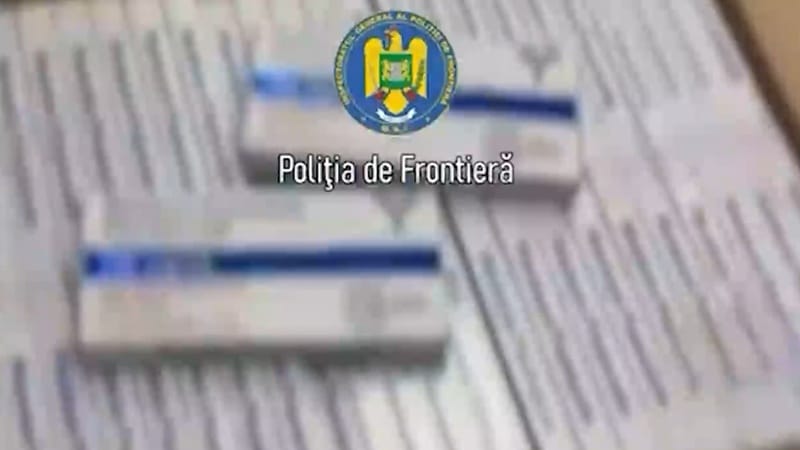 Captură record pe litoral: 17.000 de fiole cu substanțe dopante, confiscate de polițiștii constănțeni