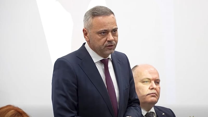 AUR depune moțiune și împotriva ministrului Agriculturii. Ce îi reproșează lui Florin Barbu