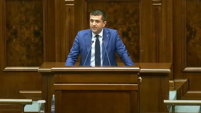 România ar putea trimite militari pentru a ajuta la deblocarea Strâmtorii Ormuz. Ministrul Apărării: Am căpătat ceva experienţă cu deminarea în Marea Neagră 