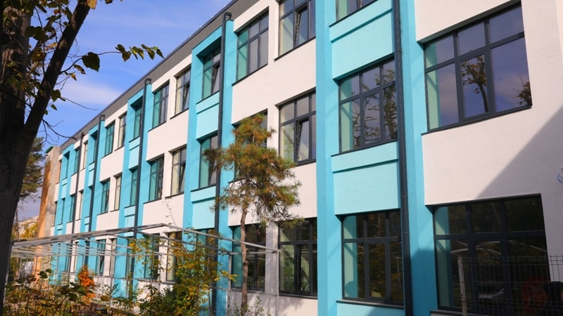 Lucrările de modernizare la Liceul Teoretic „George Călinescu” avansează conform graficului