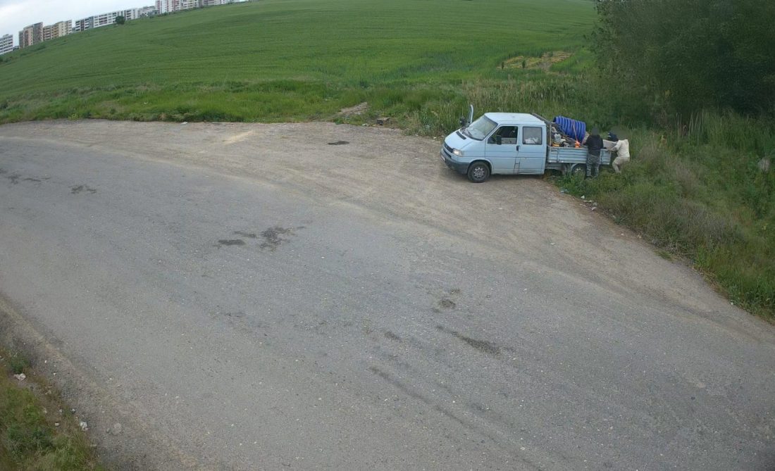 45 de autovehicule confiscate pentru aruncarea ilegală a deșeurilor. Poliția Locală Constanța anunță toleranță zero