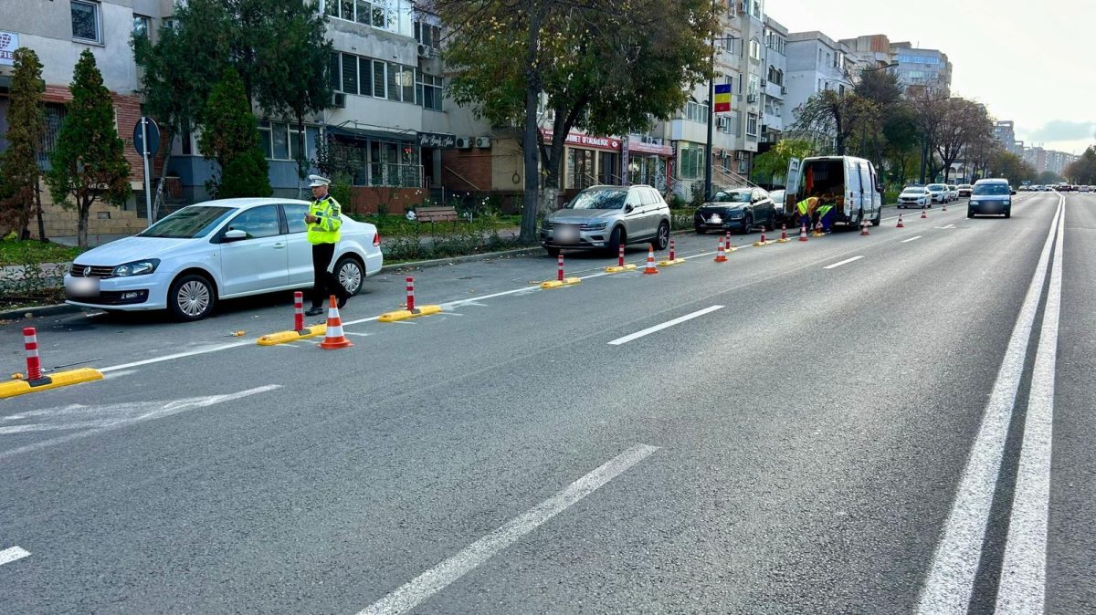 Au demarat lucrările de montare a separatorilor de trafic pe bulevardul Alexandru Lăpușneanu, între Trocadero și Dacia