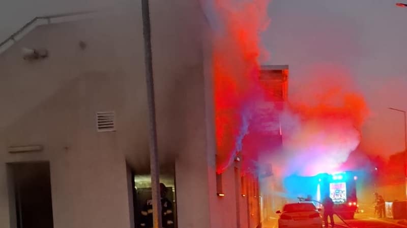 Alertă la Cernavodă! Un incendiu a izbucnit în vestiarele stadionului