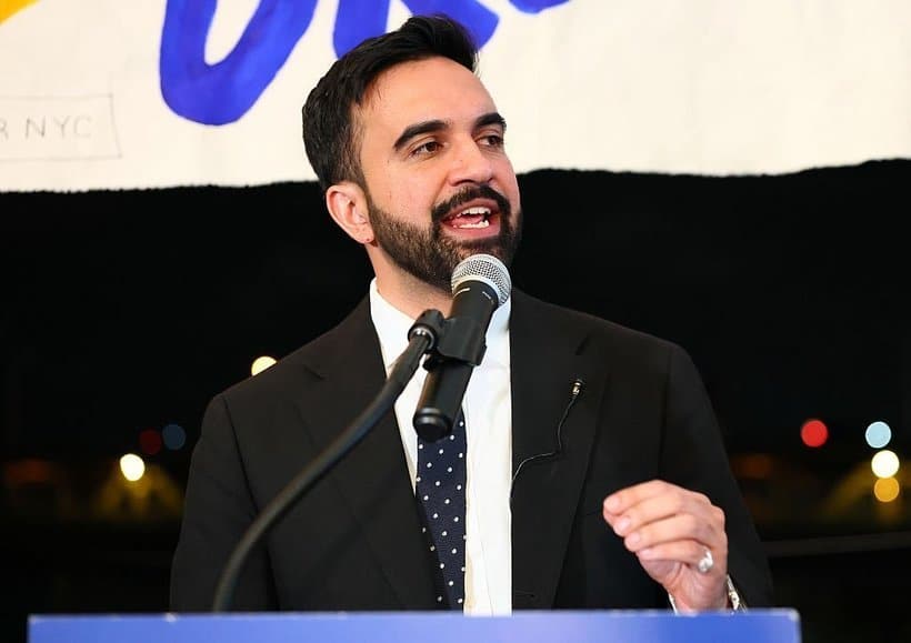 Zohran Mamdani, primul primar musulman al New York-ului. „Dacă cineva îl poate învinge pe Donald Trump, acela este orașul care l-a lansat!”