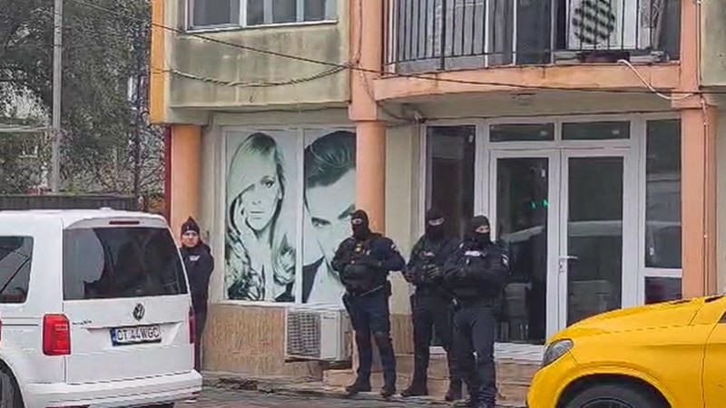 Operațiunea „Ziua Z”. Sute de percheziții în Constanța și în țară, în dosare de trafic de persoane și de minori și pornografie infantilă