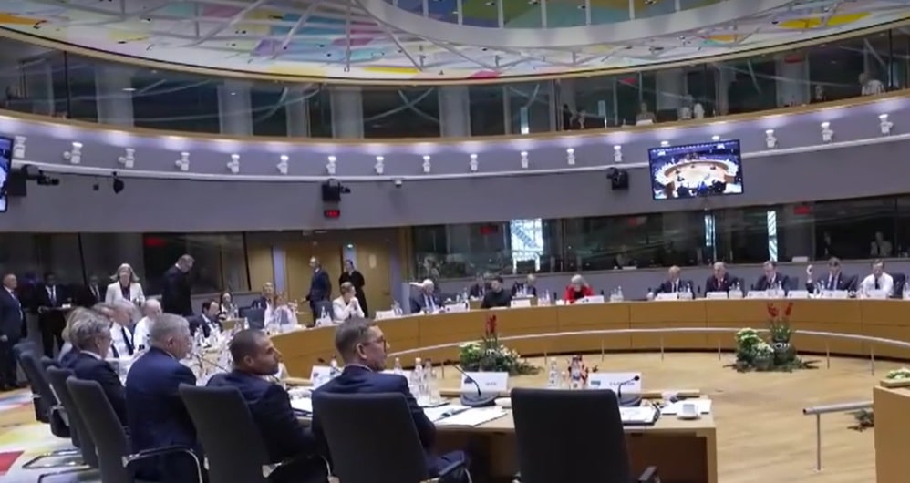 Acord la Bruxelles. UE acordă Ucrainei un împrumut de 90 de miliarde de euro. Nicușor Dan: Va rambursa când se va termina războiul
