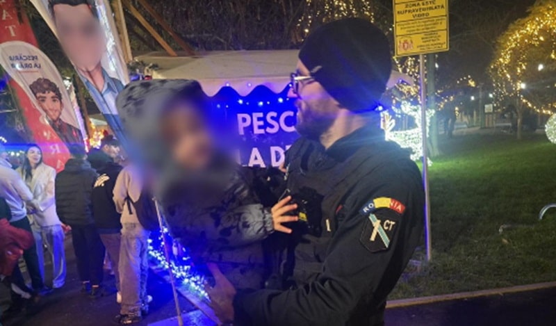 Momente de groază pentru o familie din Constanța: copilul de 2 ani s-a pierdut la Târgul de Crăciun. A fost găsit de jandarmi, la mare distanță de părinți: „A ajuns înapoi în brațele lor”