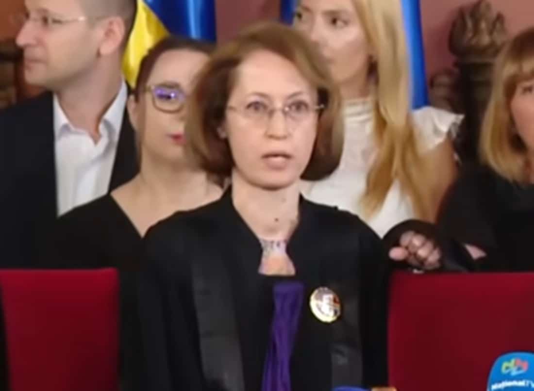 Raluca Moroșanu, judecătoarea care l-a apărat pe Laurențiu Beșu în conferința de la Curtea de Apel București: Am fost toată viaţa mea magistrat