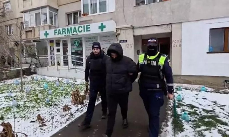 Detalii șocante despre crima din Poarta 6. Și-a ucis mama cu 40 de lovituri de cuțit, femeia a murit în chinuri după ce a îndrăznit să-i spună fiului să nu mai bea