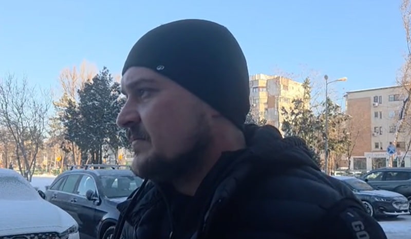 Fratele bărbatului de 33 de ani cu anevrism, internat la Spitalul Județean Constanța: Mă duc de la ușă la ușă și mă întorc înapoi. Așa sunt plimbat