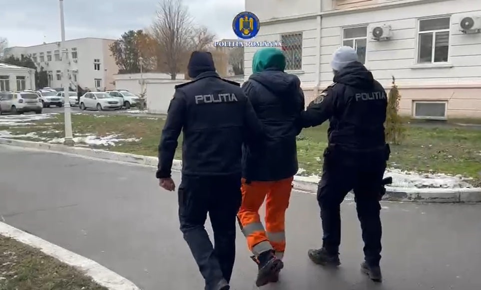 Bărbat reținut după ce a condus un ATV deși nu avea permis și era băut
