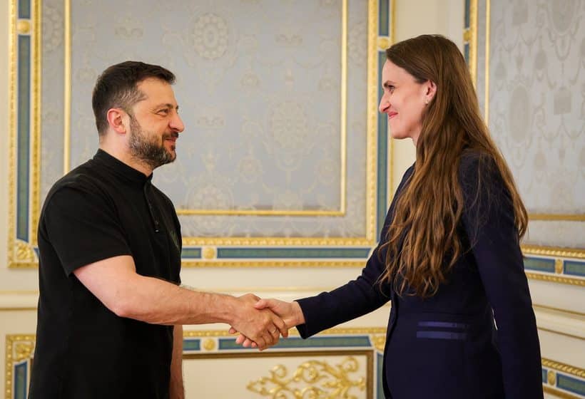 Scandal după noua lege privind cetățenia ucraineană. PSD ce explicații după ce România a fost omisă din lista țărilor cu acord de dublă cetățenie – Oana Țoiu: O informaţie falsă, amplificată politic