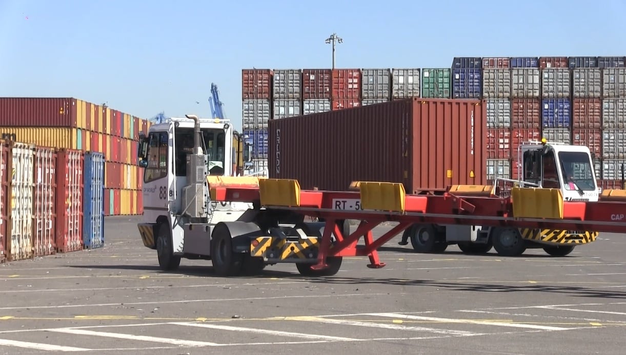 Exporturile de containere prin Portul Constanța s-au prăbușit în 2025. Dane aproape pustii și tot mai puține nave în radă: ”Nu mai avem mărfuri”