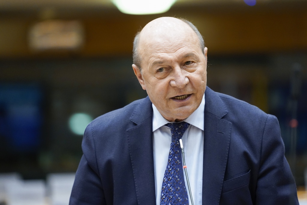 Traian Băsescu: „Rusia testează capacitatea de ripostă a României. Am demonstrat că la o dronă facem față. Urmează testul cu roiul”