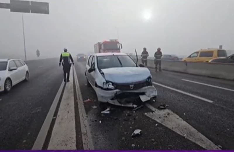 JUDEȚUL CONSTANȚA. Accident în lanț pe DN3, în zona ieșirii spre A4: 9 mașini implicate, 13 persoane afectate