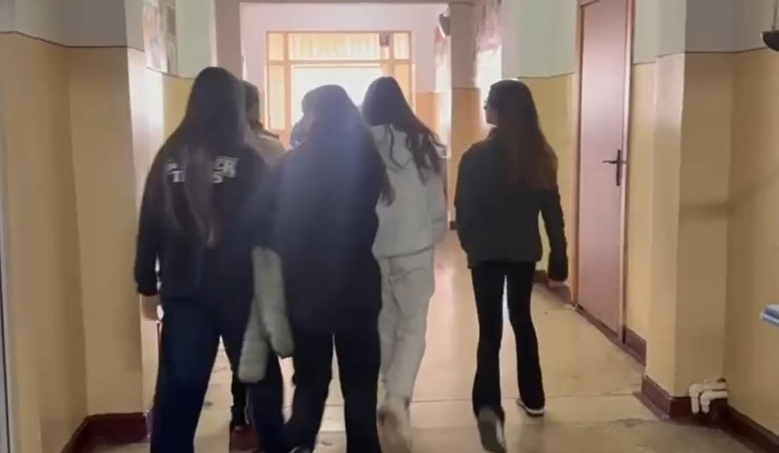Exercițiu de alarmare și adăpostire în două școli din Constanța