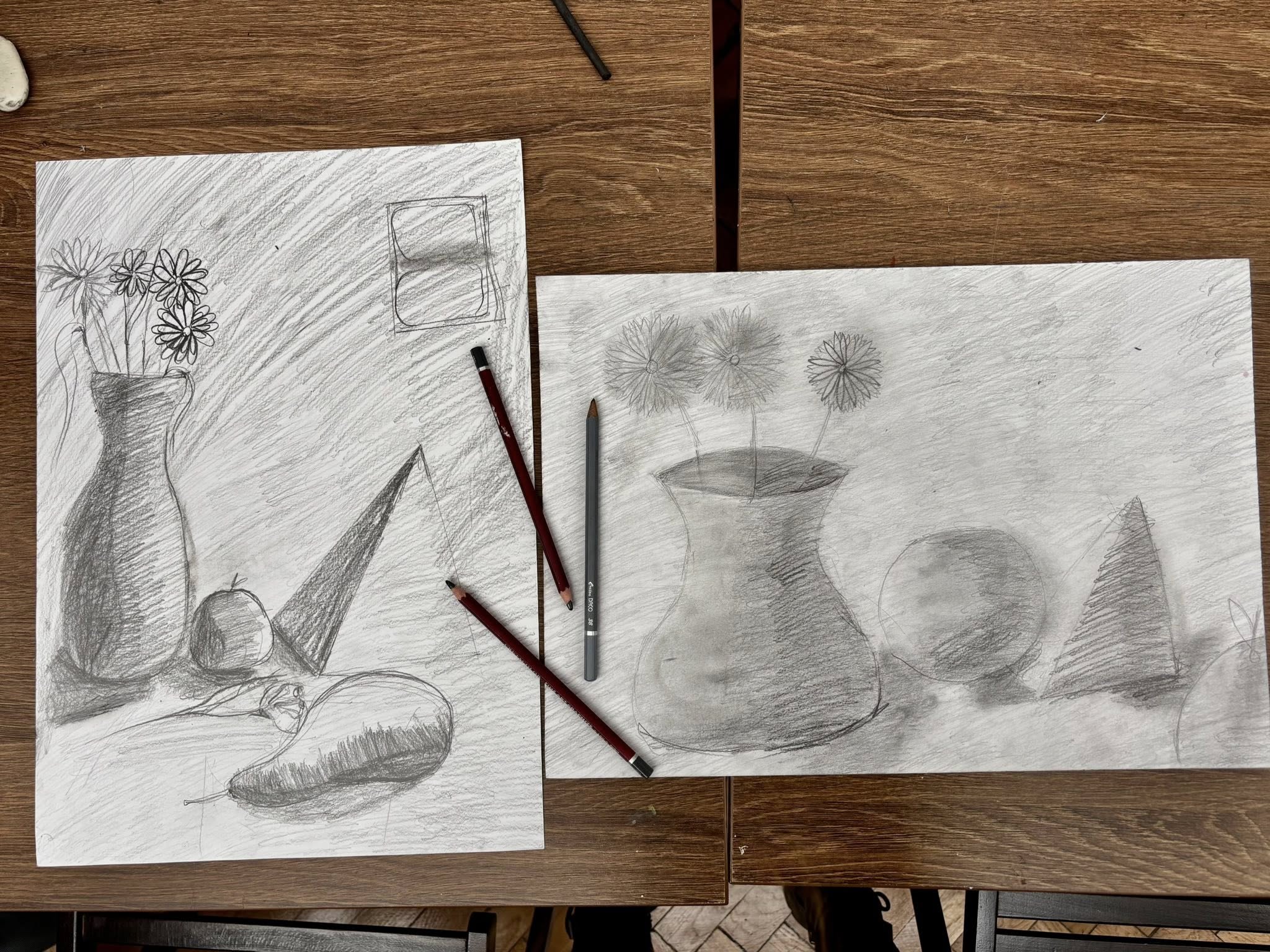 Copiii își dezvoltă creativitatea și observația artistică la atelierele de creație de la Muzeul de Artă Constanța