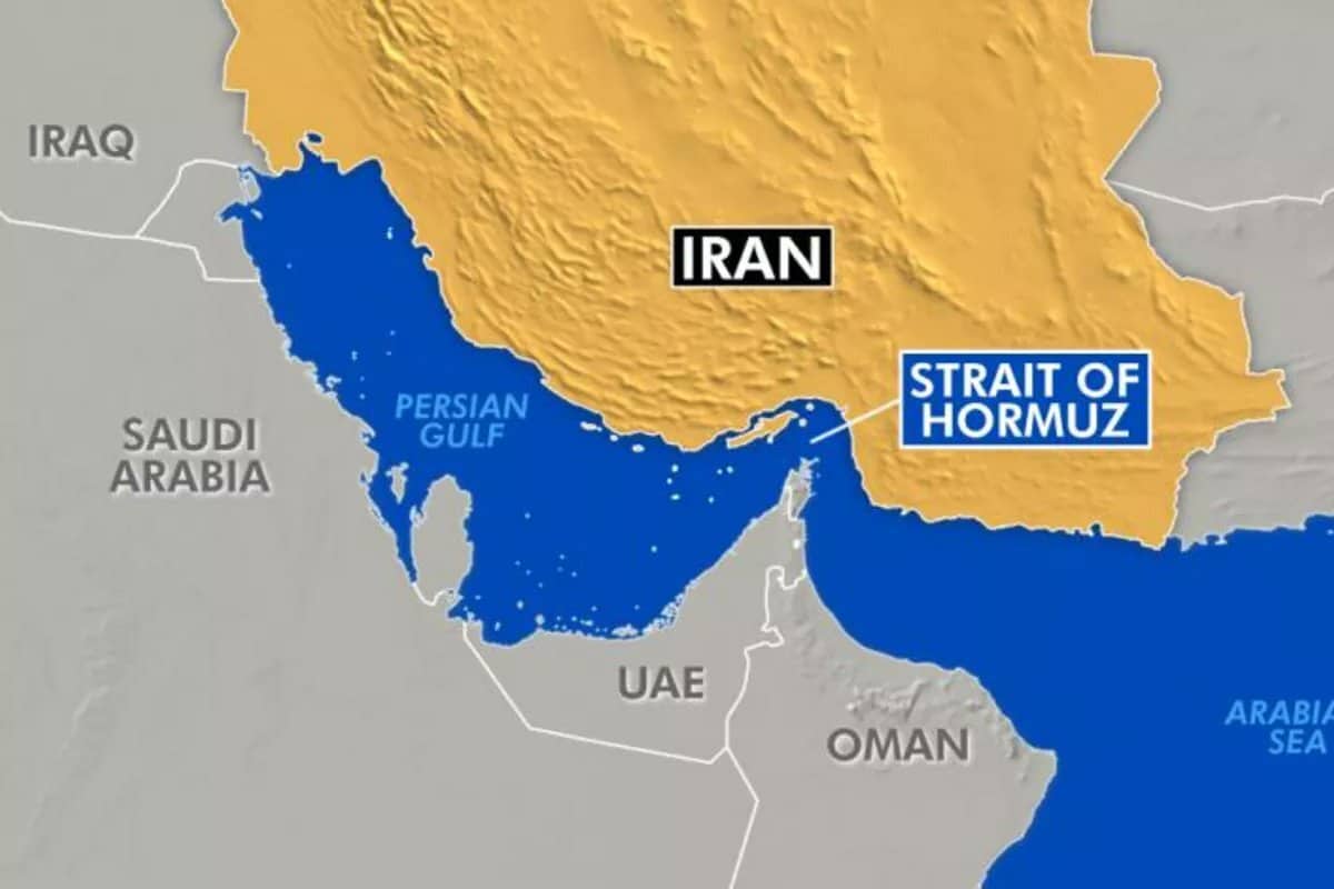Iranul redeschide Strâmtoarea Ormuz: Reacția lui Trump și impactul asupra prețului petrolului