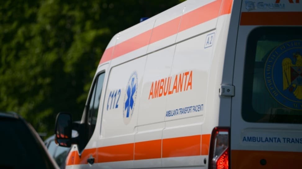 Tragedie în județul Constanța. O fetiță de aproape 2 ani a murit în ambulanță, în drum spre medic
