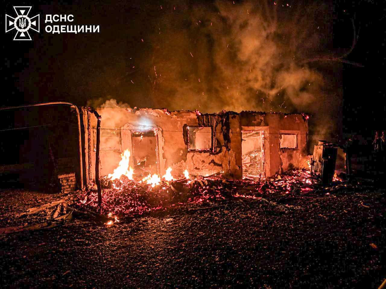Noapte de foc în Ucraina. Exploziile s-au simțit până în România!