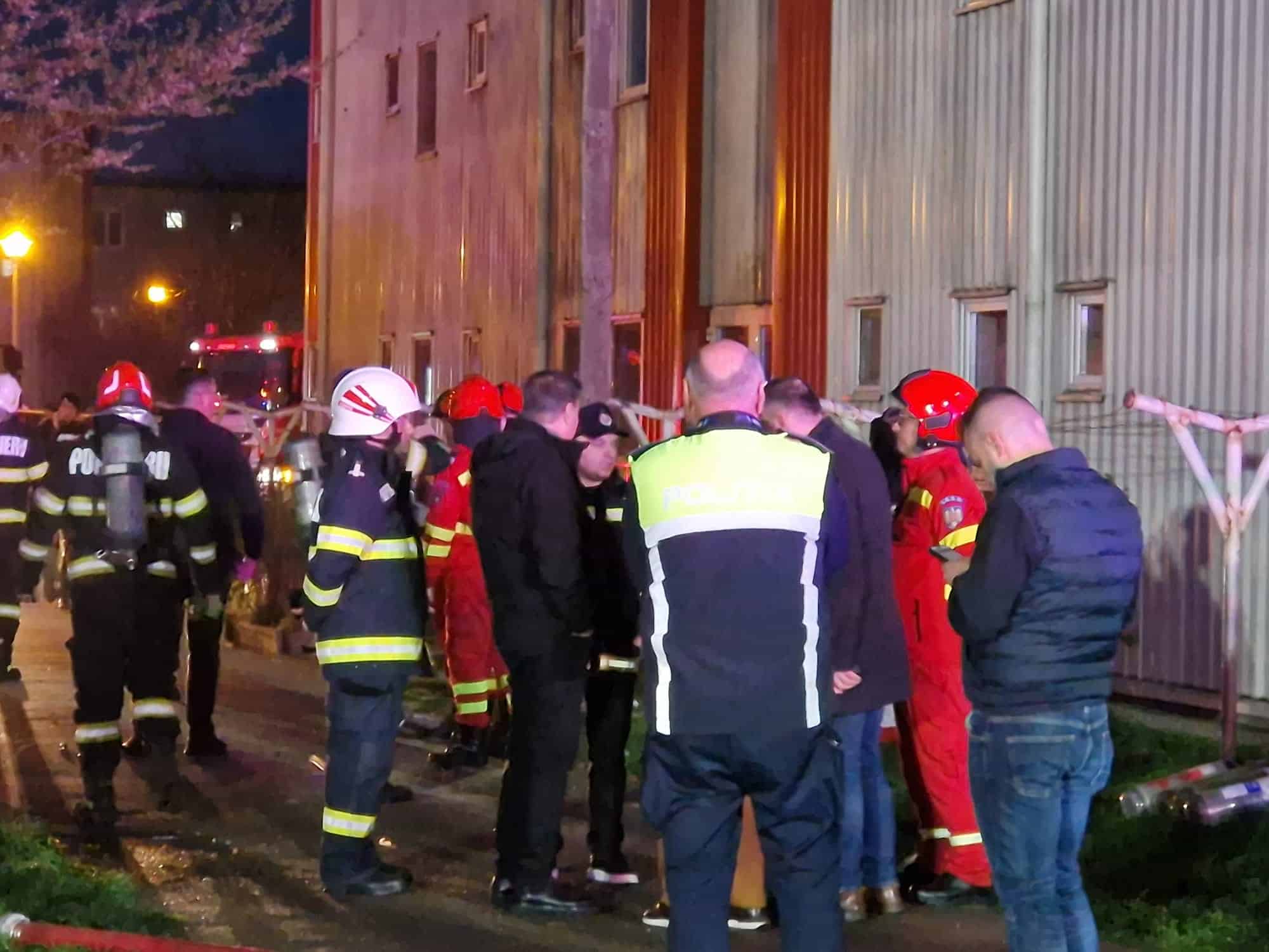 Dosar penal după incendiul din Constanța. Polițiștii investighează cauza izbucnirii focului