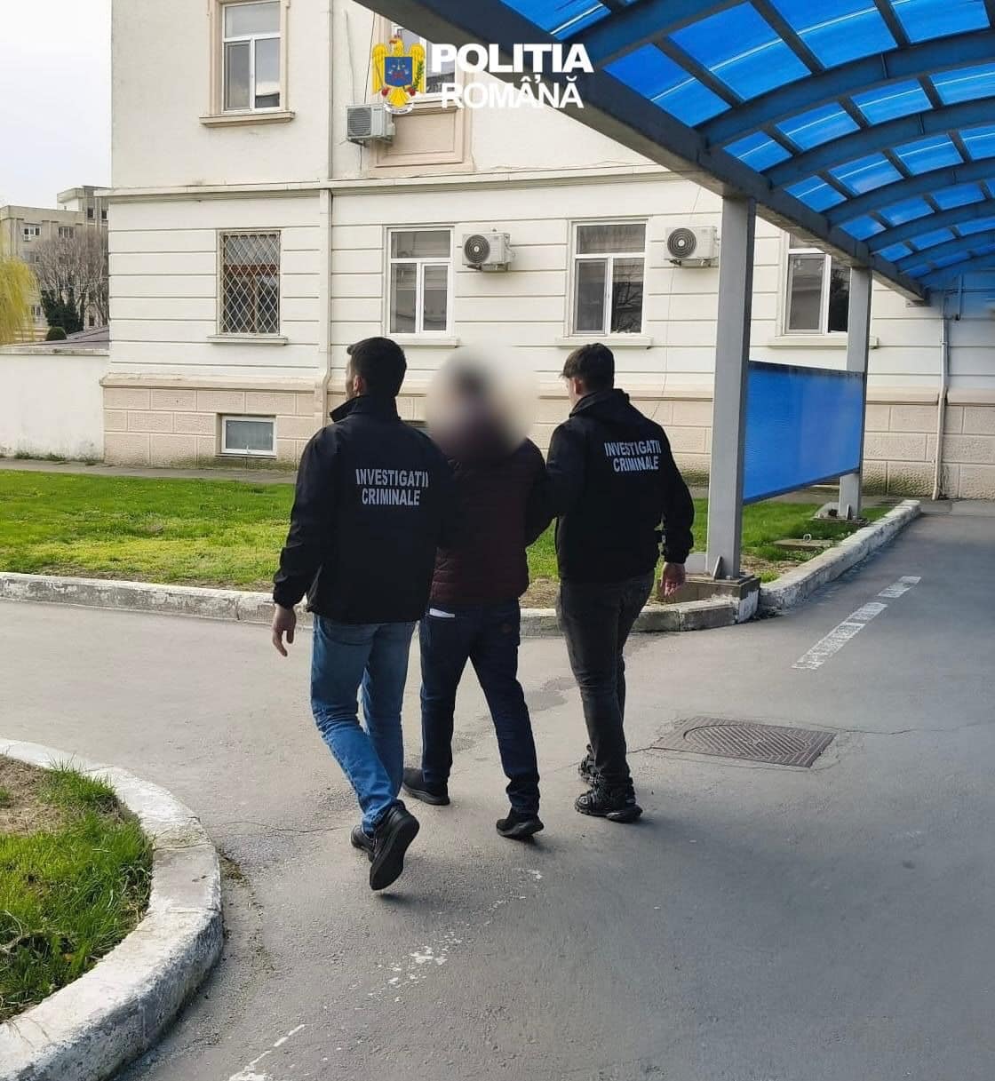 Hoțul de buzunare din Constanța, reținut după ce acționa în transportul public