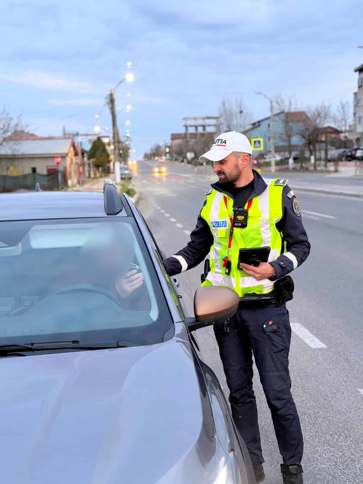 Vârsta nu aduce mereu înțelepciune în trafic! Prins cu 0,88 mg/l alcool în Constanța