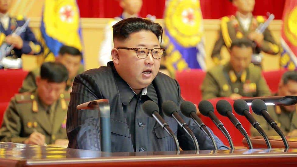 Soldații nord-coreeni implicați în războiul Rusiei se sinucid pentru a evita capturarea. Kim Jong Un îi laudă