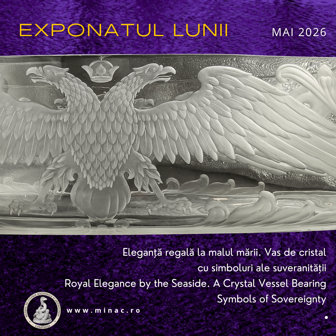 Exponatul lunii mai 2026. Eleganță regală la malul mării. Vas de cristal cu simboluri ale suveranității