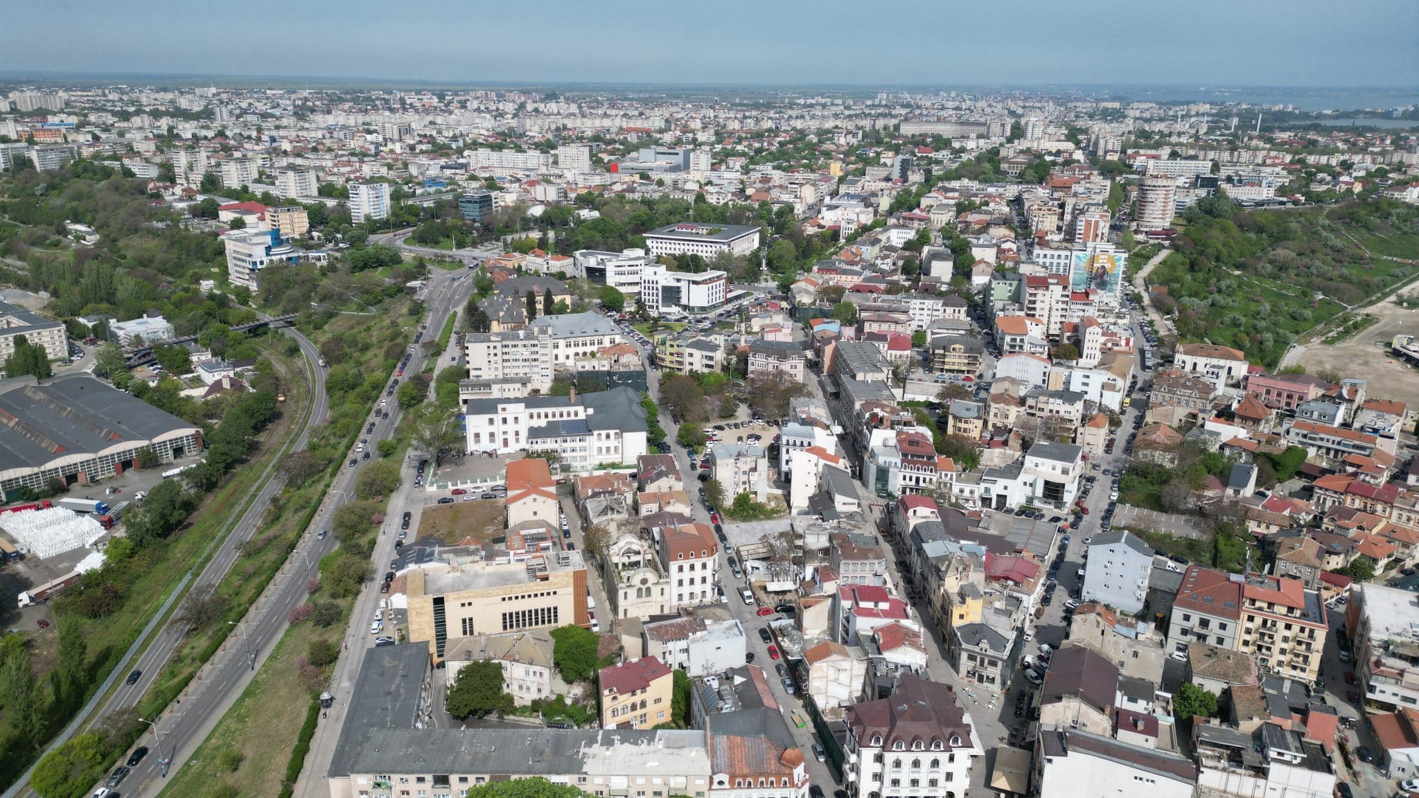 Locuri de veci din Constanța, în atenția autorităților: concesiuni expirate și taxe neachitate – somație oficială pentru titulari