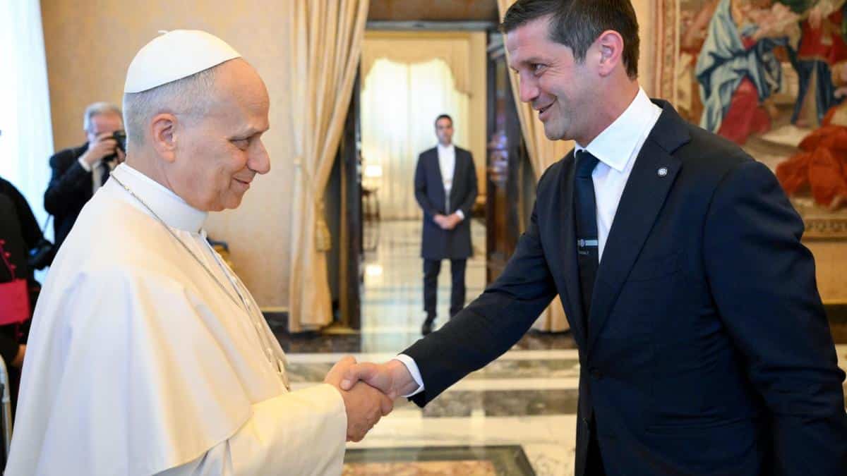 Cristi Chivu primit la Vatican, după titlul de campion cu Inter