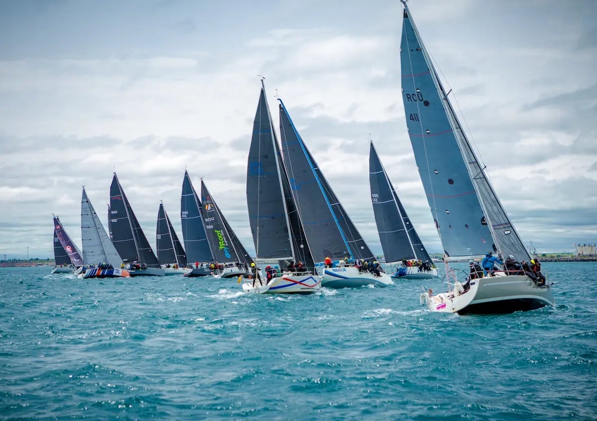 OMD Mamaia Constanța deschide oficial sezonul estival prin prima mare competiție internațională de yachting organizată pe litoralul românesc