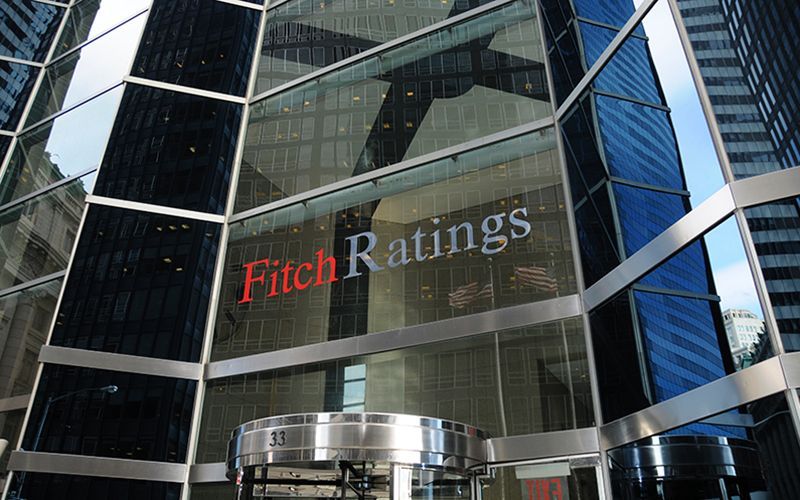 Fitch: Deficitul României s-a redus la 1%, dar continuitatea fiscală e cheia
