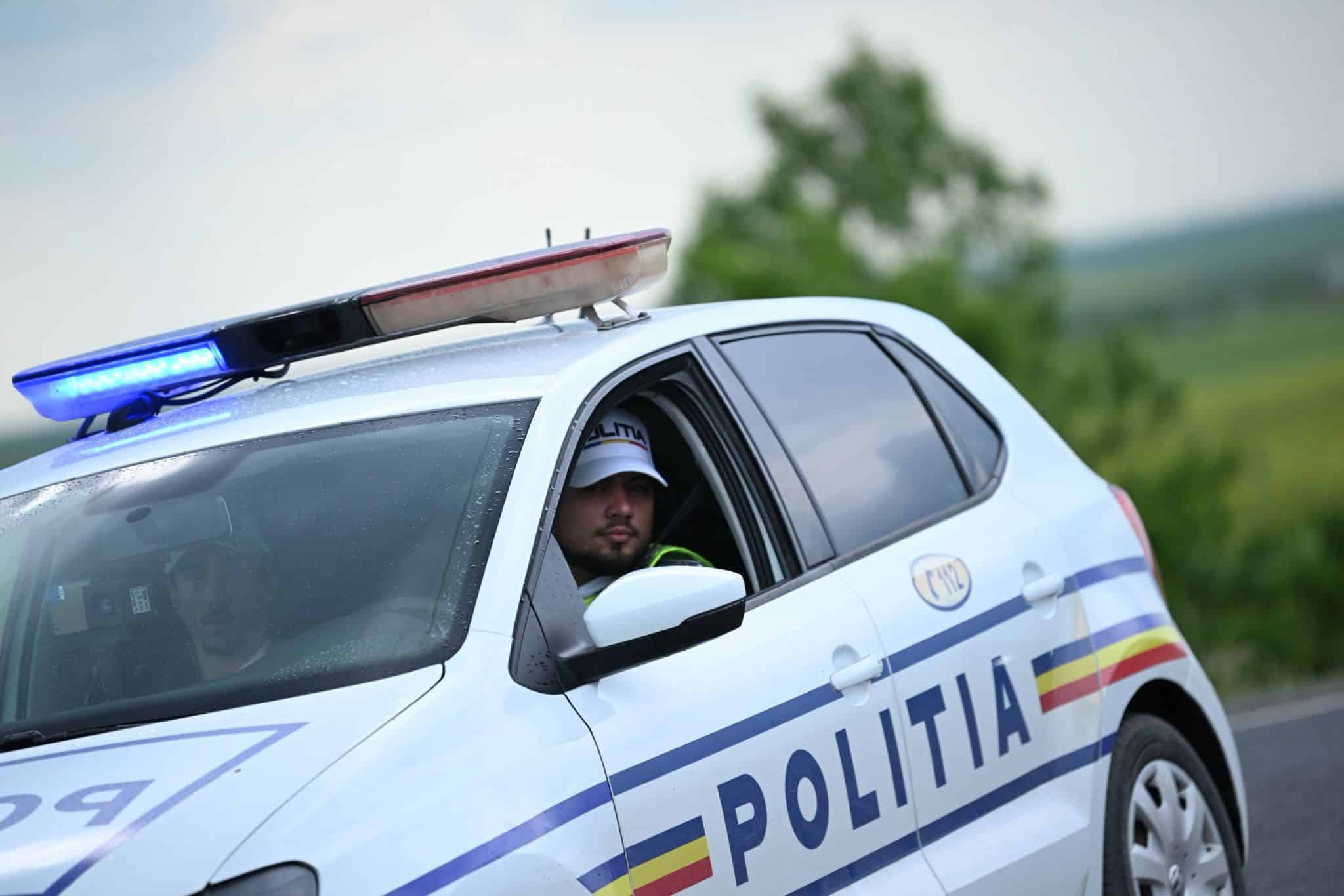 Acțiune a polițiștilor rutieri constănțeni și tulceni. Zeci de șoferi amendați pentru viteză